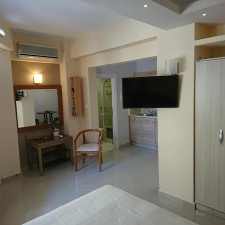 Le Sorelle - Studio Ground Floor Apartment Zakynthos Town Exterior photo